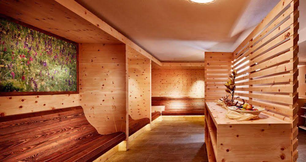 Naturhotel Die Waldruhe Gmbh تشينيز المظهر الخارجي الصورة